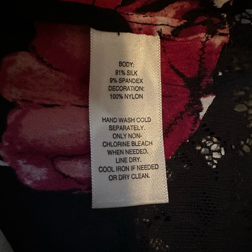 White House Black Market black white & berry pink floral lace lined tank top, M - Picture 7 of 10